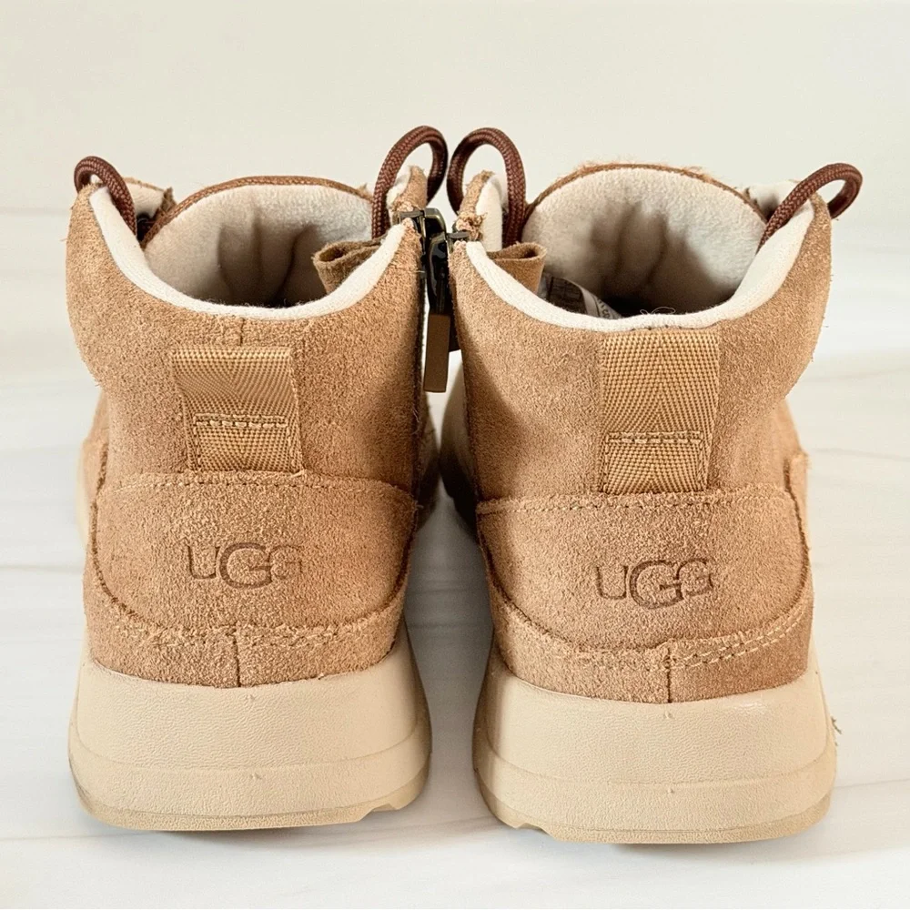 UGG Kids Canoe III Weather Boots | Chestnut Suede | Little Boy Sz 1 | Waterproof